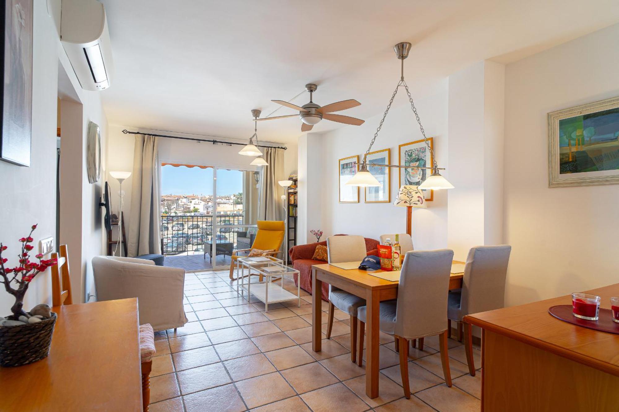 Carabeo Getaway 2000 By Casasol Apartment *